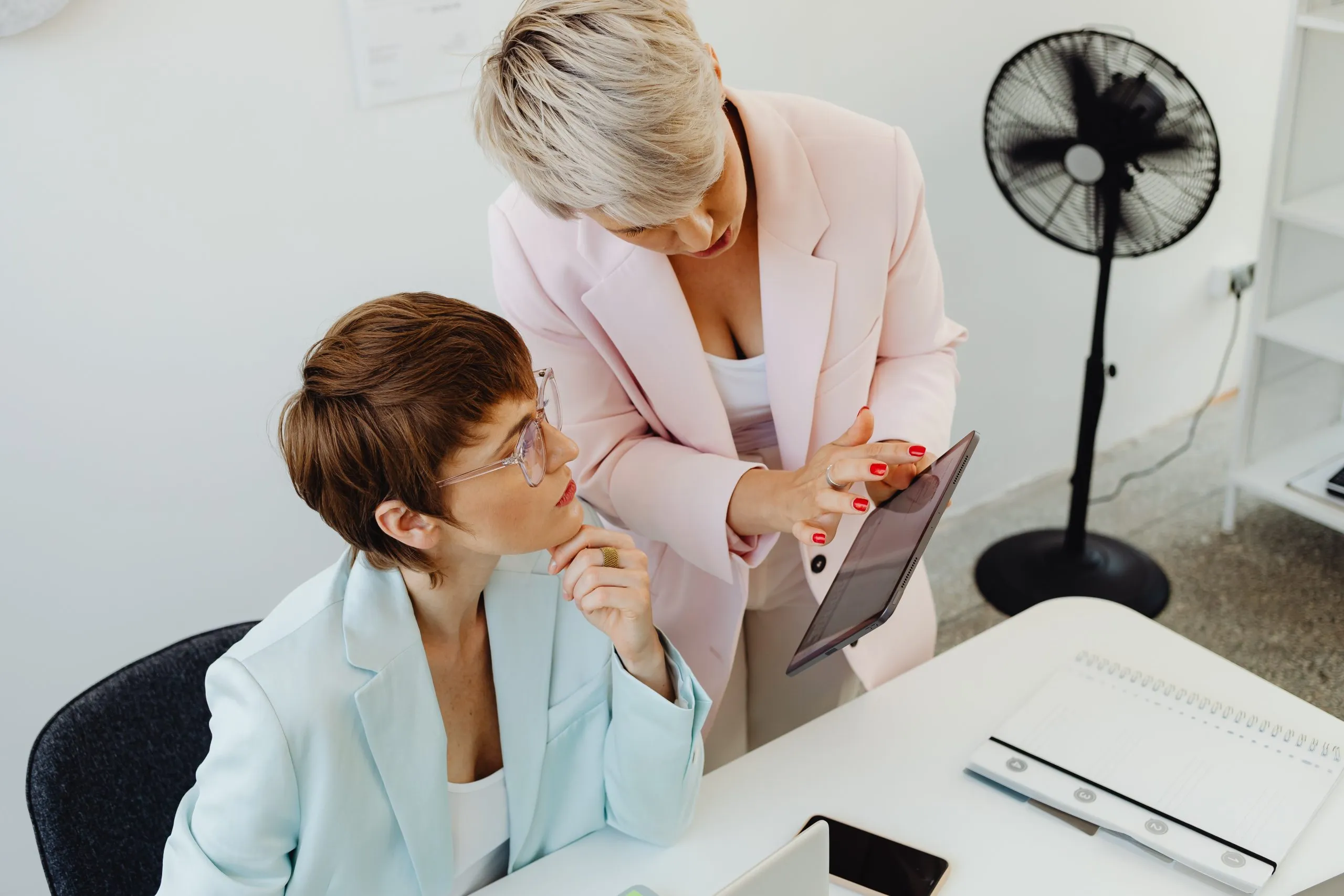 Probate lawyer conducting a session